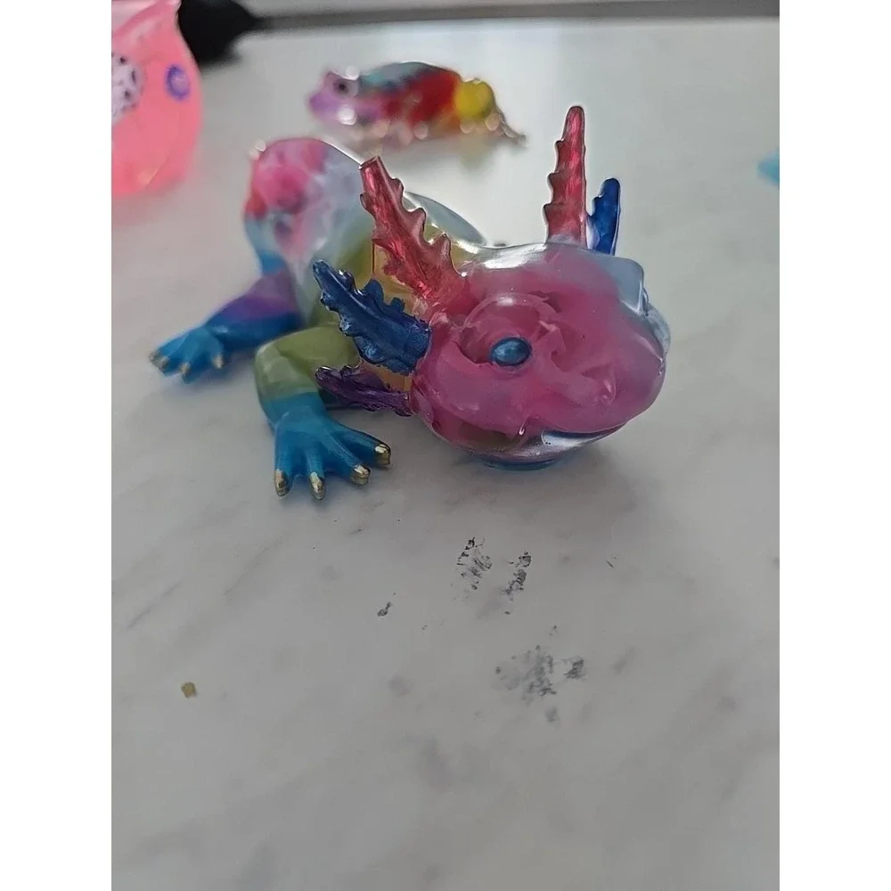 Handmade Resin Axolotl Multi Colored Decoration Gift‎ Paper Weight. 722